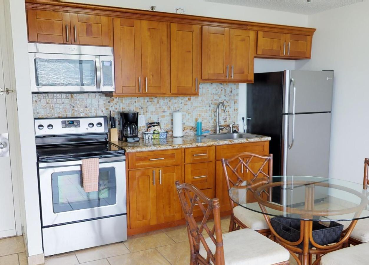 Deluxe Panoramic Mountain View Condo - 37Th Floor, Free Parking & Wifi Condo Honolulu Bagian luar foto